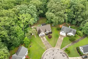 27 Otter Ln, Hoschton, GA 30548 - Photo 52