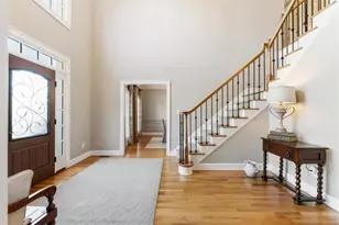 165 Brighton Cir, Alpharetta, GA 30004 - Photo 4