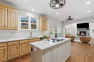 4221 Willow Oak Dr, Gainesville, GA 30506 - Photo 10