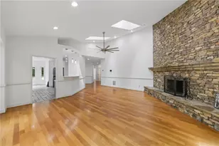 6137 White Oak Dr, Flowery Branch, GA 30542 - Photo 34