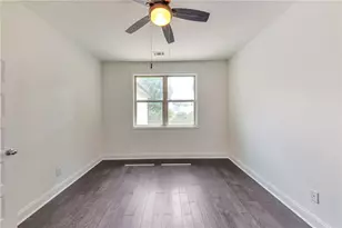 1376 Park Trace SE, Atlanta, GA 30315 - Photo 18