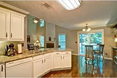 8004 Huntcliff Road, Woodstock, GA 30189 - Photo 16