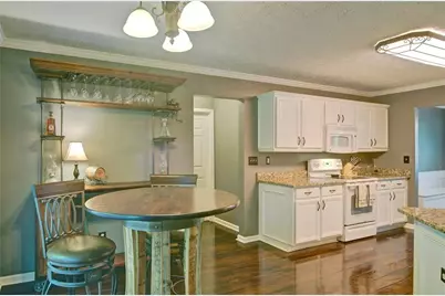 8004 Huntcliff Road, Woodstock, GA 30189 - Photo 14