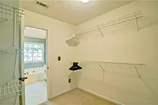 8004 Huntcliff Rd, Woodstock, GA 30189 - Photo 32