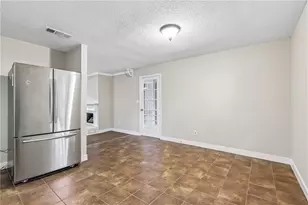 3833 Cindy Dr, Douglasville, GA 30135 - Photo 4