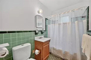 6321 Lakeview Dr, Buford, GA 30518 - Photo 14