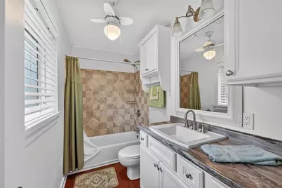 6321 Lakeview Drive, Buford, GA 30518 - Photo 12