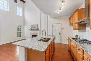 3951 Lake Pass Ln, Suwanee, GA 30024 - Photo 8