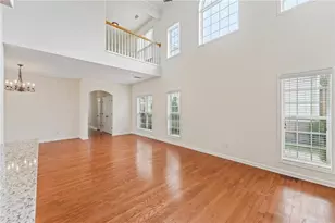 3951 Lake Pass Ln, Suwanee, GA 30024 - Photo 10