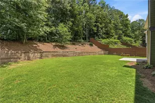 3805 Suwanee Mill Dr, Buford, GA 30518 - Photo 16