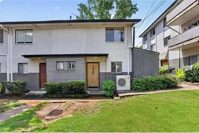 3501 Roswell Road NE #501, Atlanta, GA 30305 - Photo 2