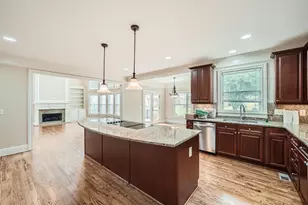 9843 Talisman Dr, Johns Creek, GA 30022 - Photo 8