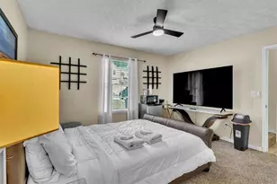 5300 Forest Downs Ln, Atlanta, GA 30349 - Photo 16