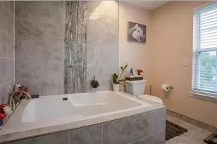 1805 Campbell Ives Dr, Lawrenceville, GA 30045 - Photo 24