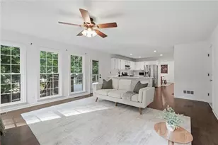 1427 Emerald Pine Ct, Lawrenceville, GA 30043 - Photo 14