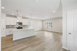 3189 Misty Spgs Path, Lawrenceville, GA 30045 - Photo 14