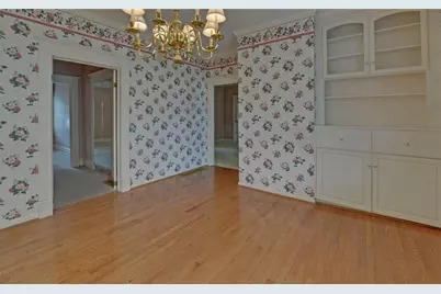1261 Enota Avenue NE, Gainesville, GA 30501 - Photo 16