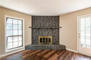 998 Ascot Ct, Riverdale, GA 30296 - Photo 10