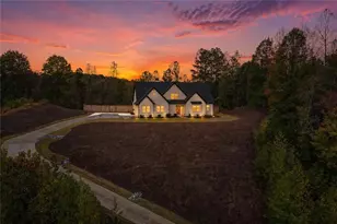 612 Walker Ct, Canton, GA 30115 - Photo 1
