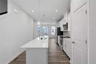 1422 Creekside Circle, Atlanta, GA 30318 - Photo 10