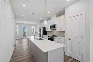 1422 Creekside Circle, Atlanta, GA 30318 - Photo 12