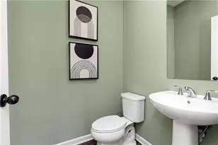 1422 Creekside Circle, Atlanta, GA 30318 - Photo 8