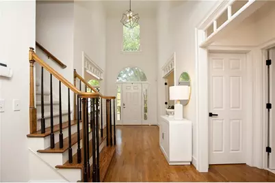 10425 Cranchester Way, Alpharetta, GA 30022 - Photo 4
