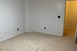 4807 Hairston Pl, Stone Mountain, GA 30088 - Photo 10