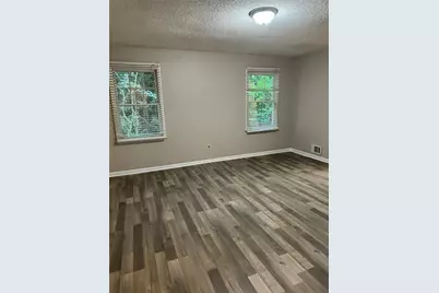 4807 Hairston Place, Stone Mountain, GA 30088 - Photo 8