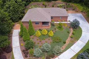 118 Terrell Dr, Cartersville, GA 30120 - Photo 2