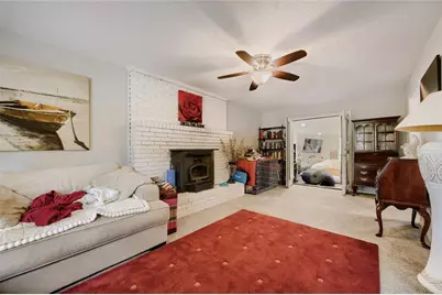 620 Ravenwood Drive, Woodstock, GA 30188 - Photo 6