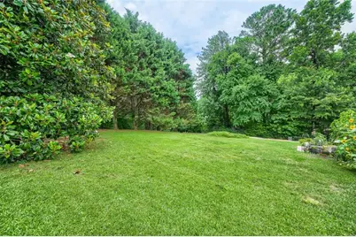 620 Ravenwood Drive, Woodstock, GA 30188 - Photo 22