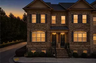 913 Telfair Close, Sandy Springs, GA 30350 - Photo 2