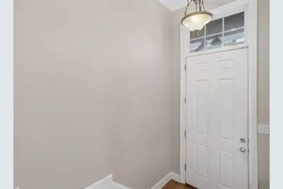 913 Telfair Close, Sandy Springs, GA 30350 - Photo 4