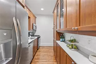 653 Bonaventure Ave NE, Atlanta, GA 30306 - Photo 10