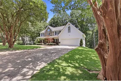 4135 Catawba Ridge, Gainesville, GA 30506 - Photo 2