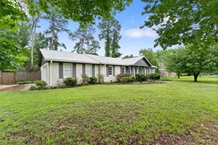 570 Cedar Creek Dr, Athens, GA 30605 - Photo 6