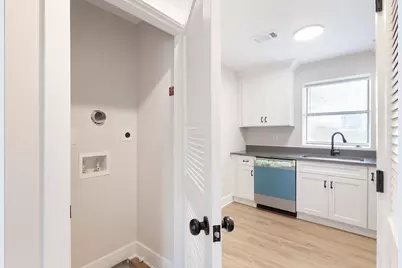 396 Linden Avenue NE #202, Atlanta, GA 30308 - Photo 8