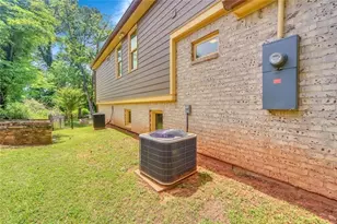 5429 E Mountain St, Stone Mountain, GA 30083 - Photo 44