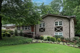 226 King David Dr SW, Lilburn, GA 30047 - Photo 2