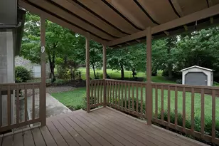 226 King David Dr SW, Lilburn, GA 30047 - Photo 32