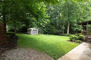 226 King David Dr SW, Lilburn, GA 30047 - Photo 34
