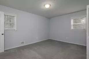 226 King David Dr SW, Lilburn, GA 30047 - Photo 20