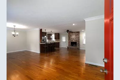 226 King David Drive SW, Lilburn, GA 30047 - Photo 4