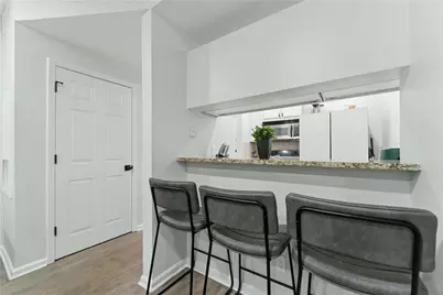 1250 Parkwood Circle SE #1214, Atlanta, GA 30339 - Photo 6
