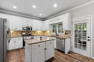 3699 Morgans Ridge Ct, Buford, GA 30519 - Photo 10