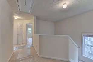 505 Cool Weather Dr, Lawrenceville, GA 30045 - Photo 2