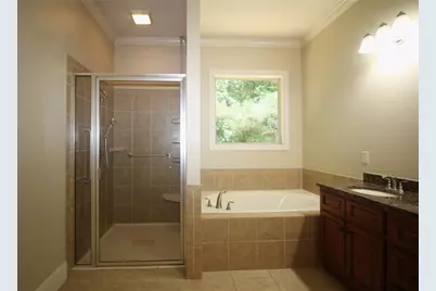 3951 Sovereign Drive, Buford, GA 30519 - Photo 40