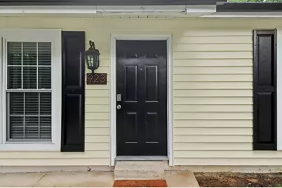 923 Bay Berry Lane, Lawrenceville, GA 30043 - Photo 4