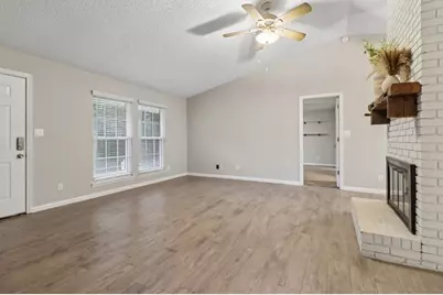 923 Bay Berry Lane, Lawrenceville, GA 30043 - Photo 6
